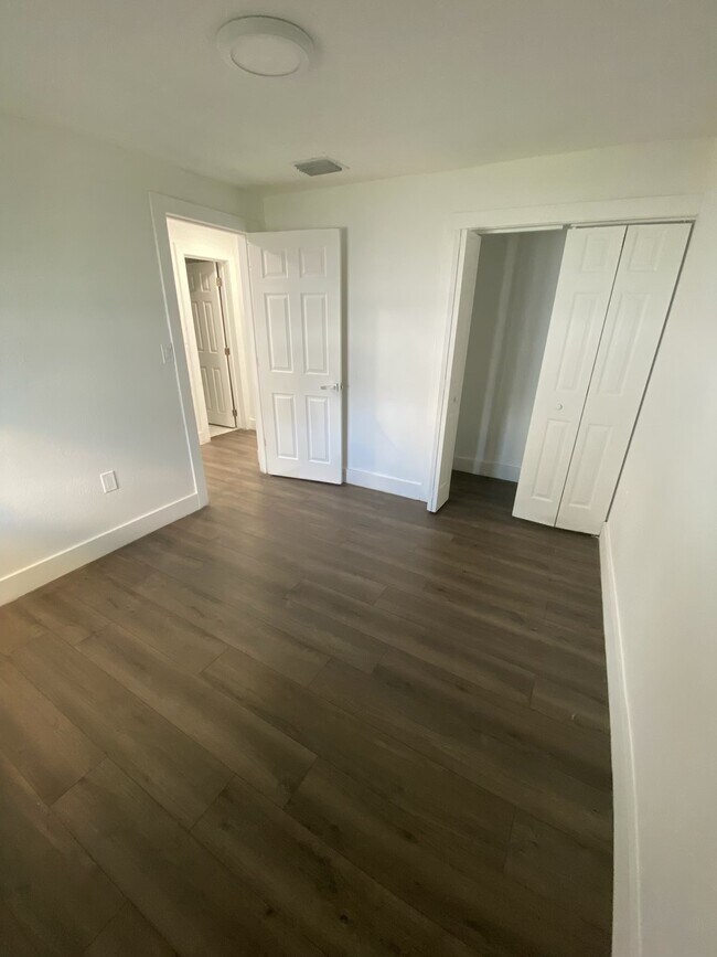 Building Photo - 2987 NW 44th St