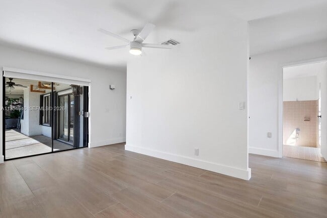 Building Photo - 7380 NW 44th Ct