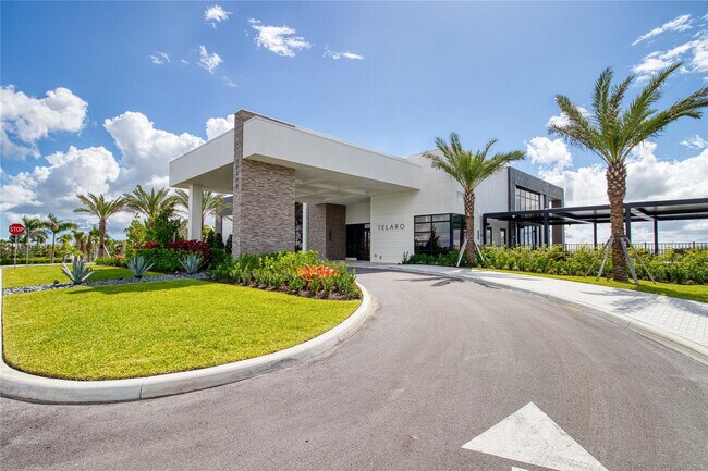 Building Photo - 10407 SW Aquila Wy