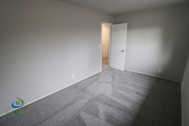 Building Photo - $5095 - COMING SOON! Large spacious updated 4 Bed/2.5 Bath Home With Pool in San Jose