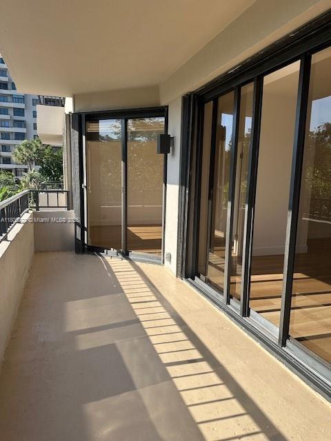 Building Photo - 201 Crandon Blvd