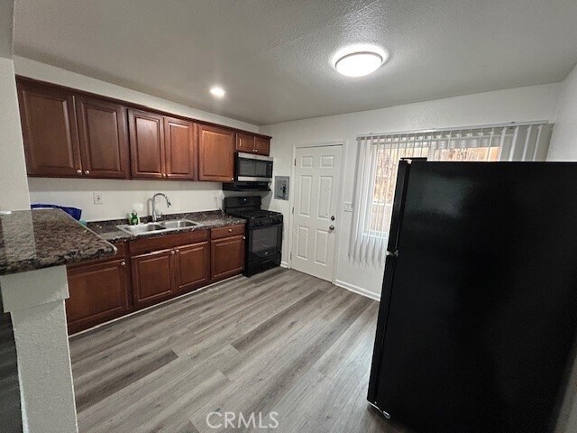 Building Photo - 37067 Bankside Dr