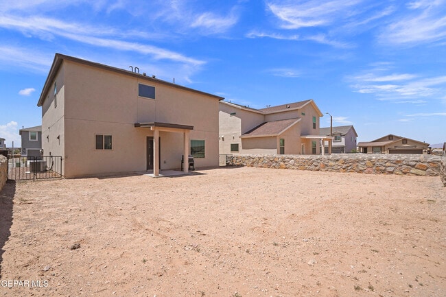 Building Photo - 12245 Desert Pine Ave