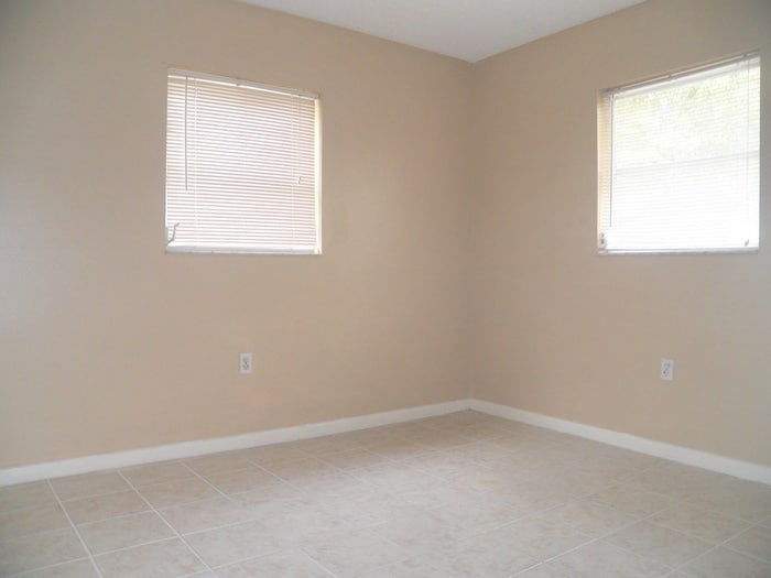 Building Photo - 8523 Chinaberry Dr