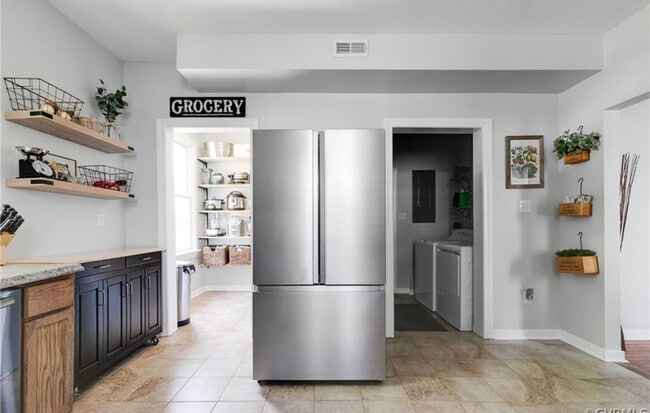 Building Photo - 1536 Williamsburg Rd