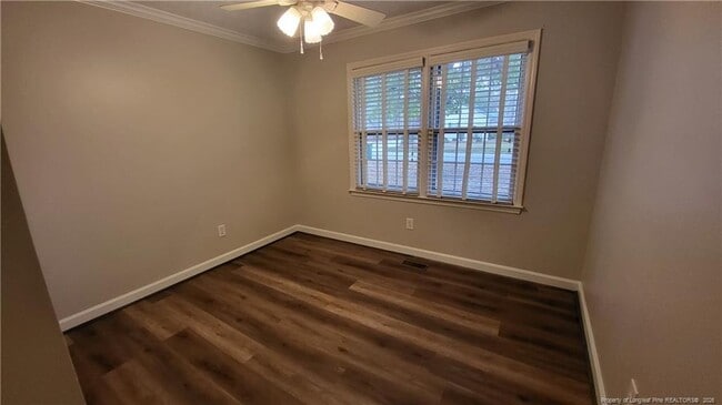 Building Photo - 303 W 23rd St