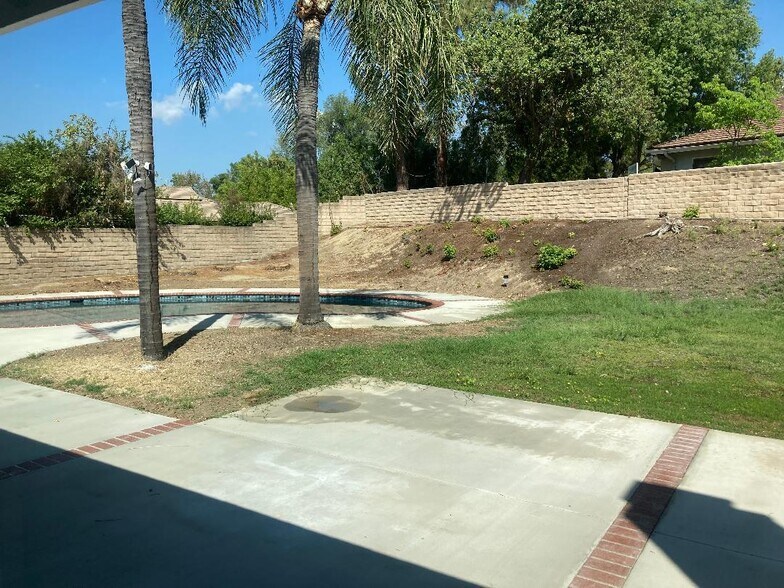 Backyard - 20333 Germain St