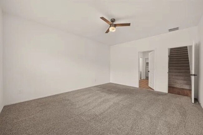 Building Photo - 12338 lariat Run Dr