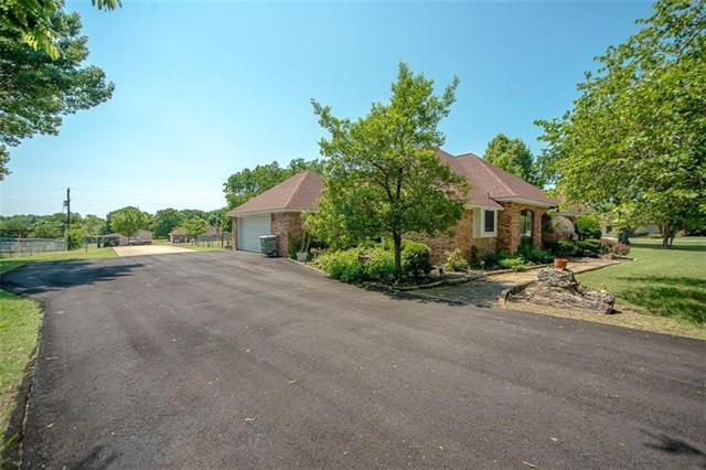 Building Photo - 621 New Hope Rd E