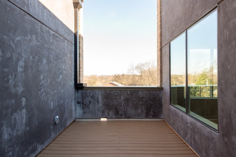 Building Photo - 1090 Haysboro Ave