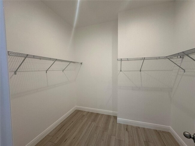 Building Photo - 1105 St Nicholas Ave