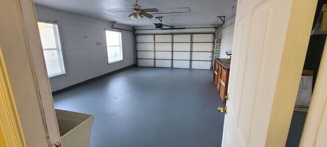 Building Photo - Single Family Home in Village 3 Poinciana