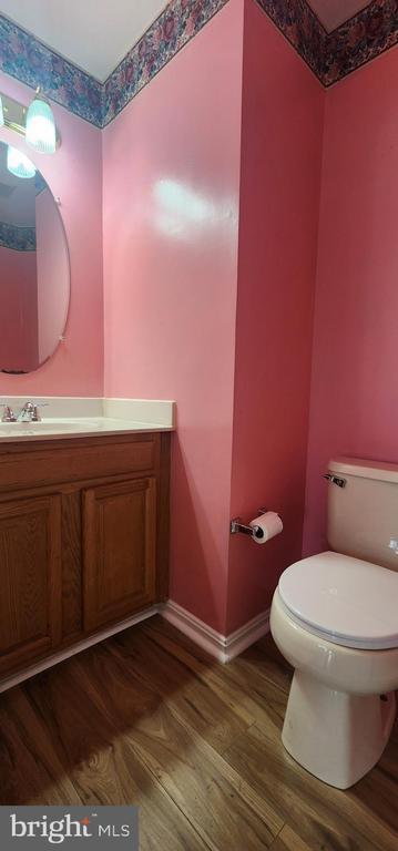 Building Photo - 3001 Cahill Ln