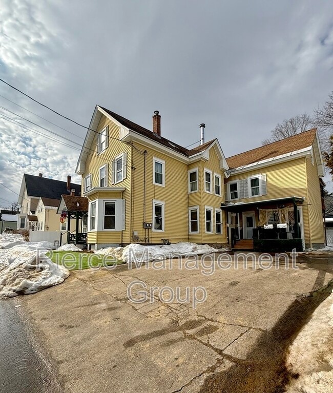 Building Photo - 28 Tremont St