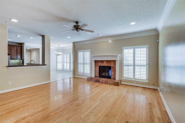 Building Photo - 2007 Botany Bay Ln