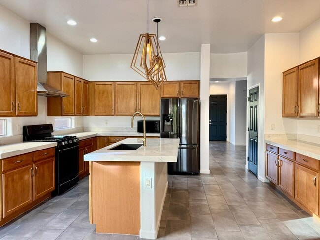 Building Photo - 13743 N High Mountain View Pl