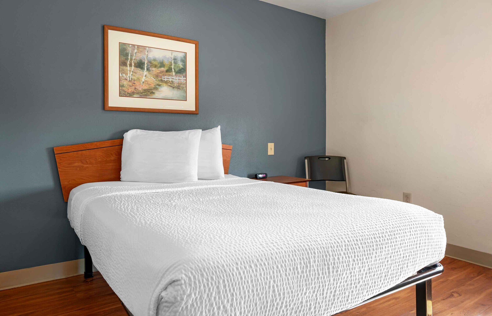 Building Photo - Furnished Studio-Cincinnati - Sharonville