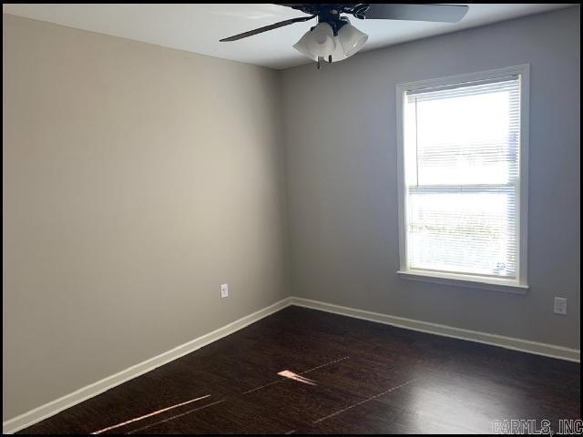 Building Photo - 2405 Canterbury Ln