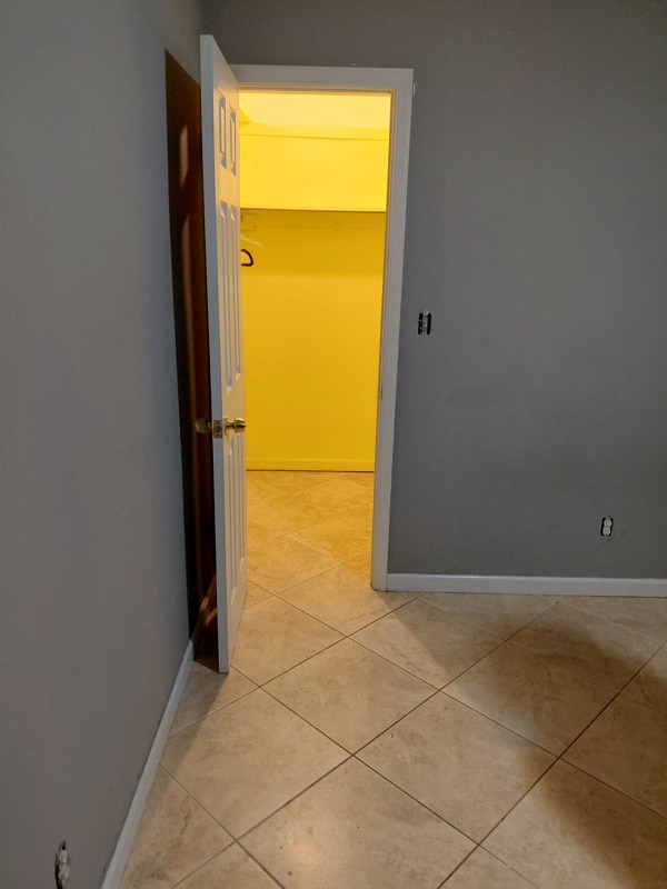 Building Photo - 2205 N 23rd Ave