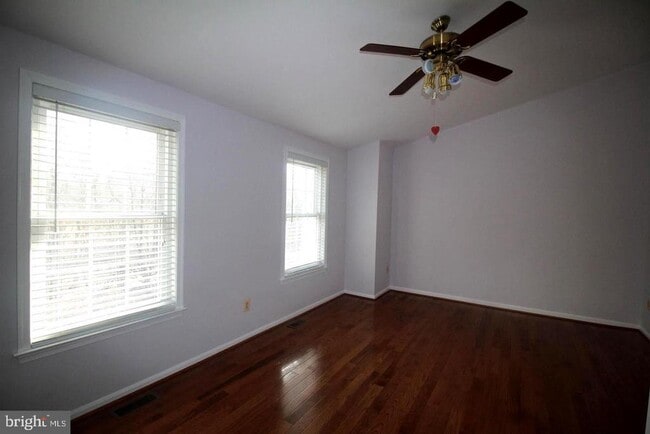 Building Photo - 10500 Prairie Landing Terrace