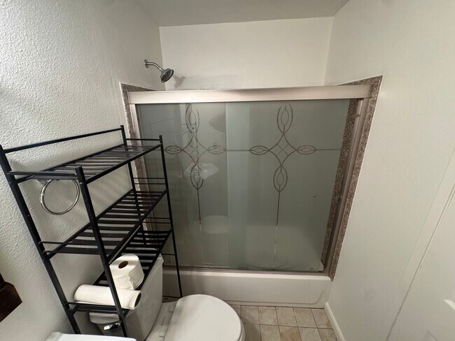 Building Photo - 853 Gilchrist Walkway