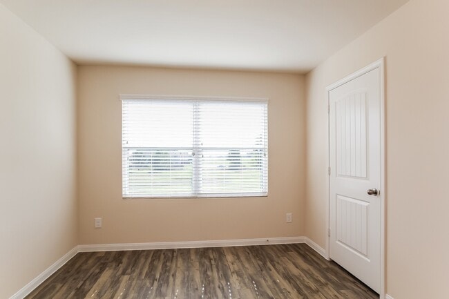 Building Photo - 12023 Pia Drive
