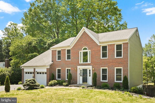 Primary Photo - 10 Apple Blossom Ct