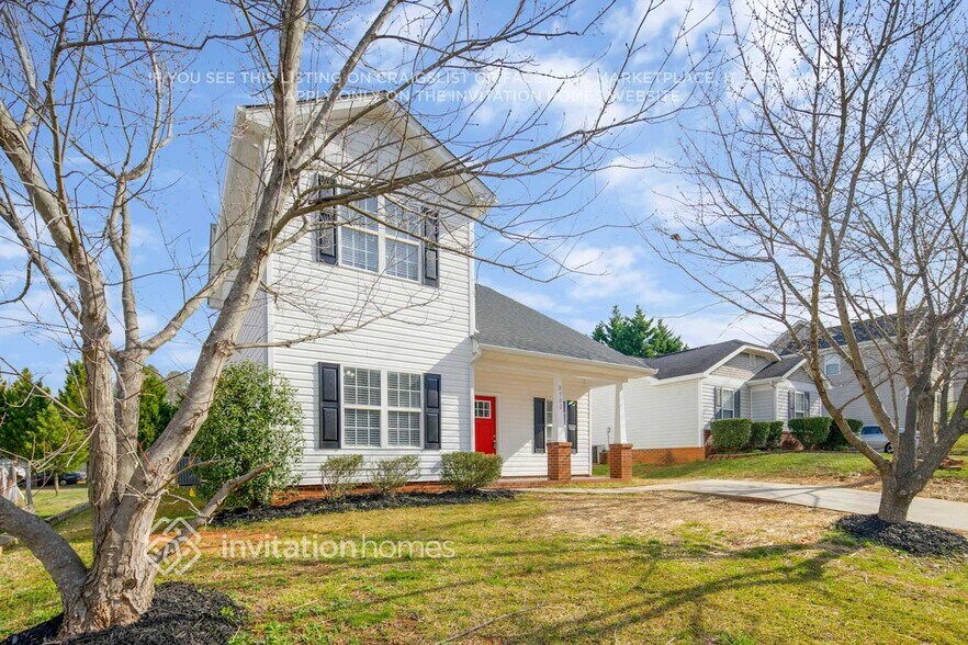 Building Photo - 3732 Bullard St
