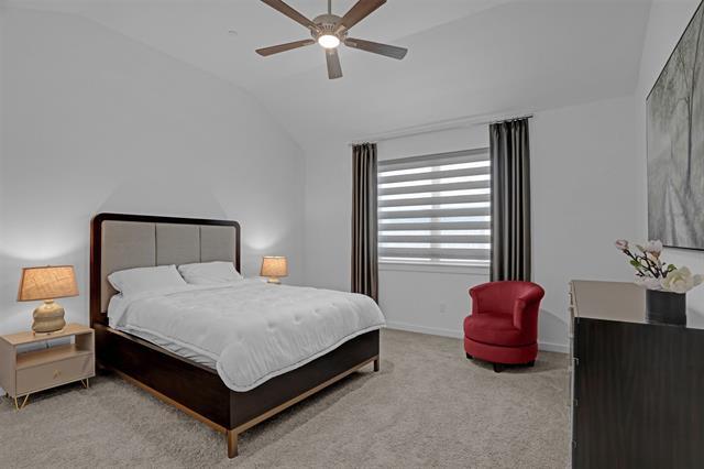 Building Photo - 2720 Parkview Pl