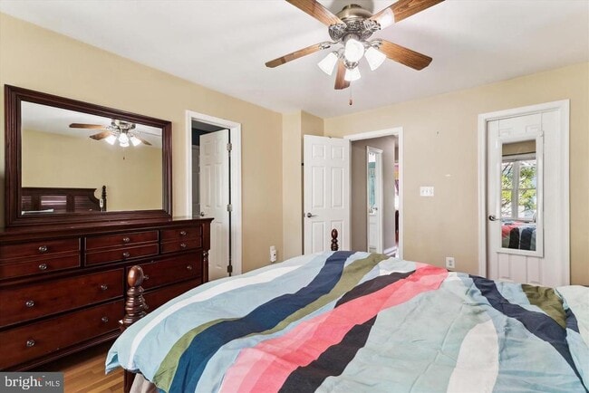 Building Photo - 3814 Woodlawn Ct