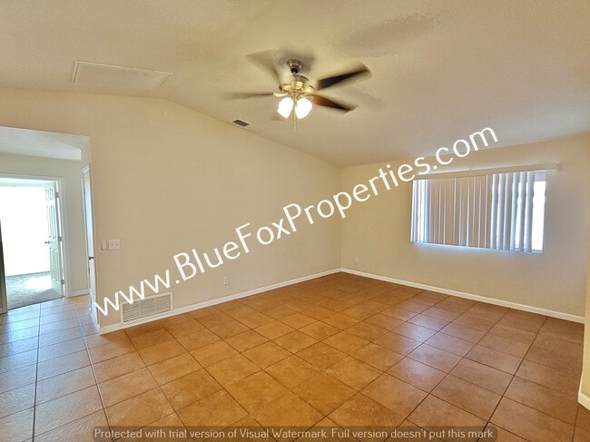 Building Photo - 2540 W Falbrook Way