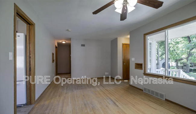Building Photo - 7764 Maywood St