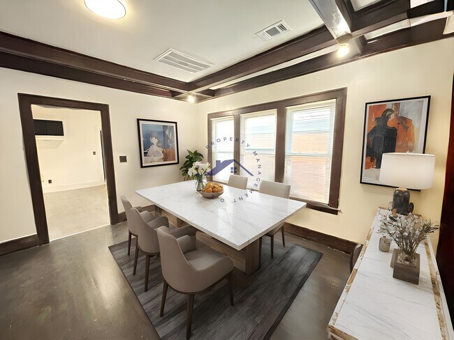 Building Photo - 3877 Garland St