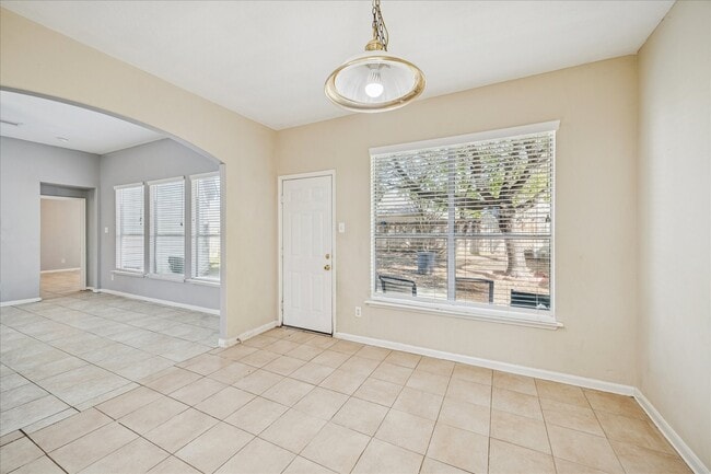 Building Photo - 17610 Forest Haven Trail