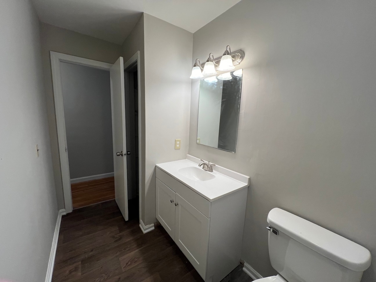 Building Photo - 837 Crawford St