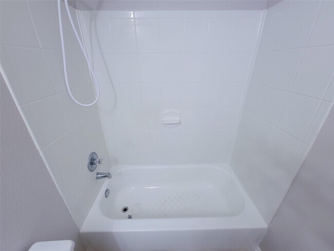 Building Photo - 20759 Cypress Crescent Ln