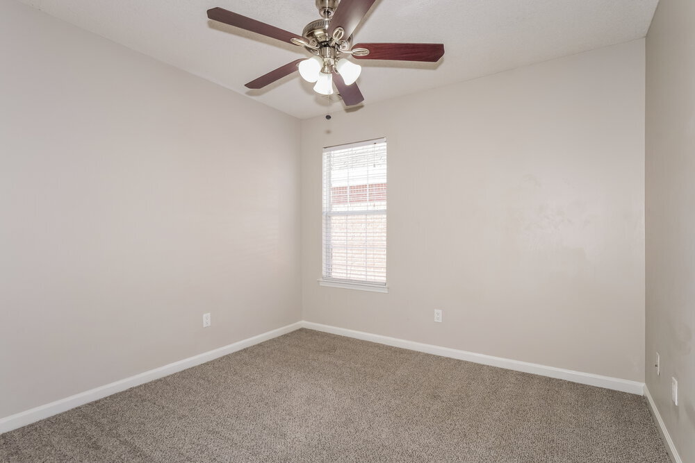 Building Photo - 9882 Wynngate Dr