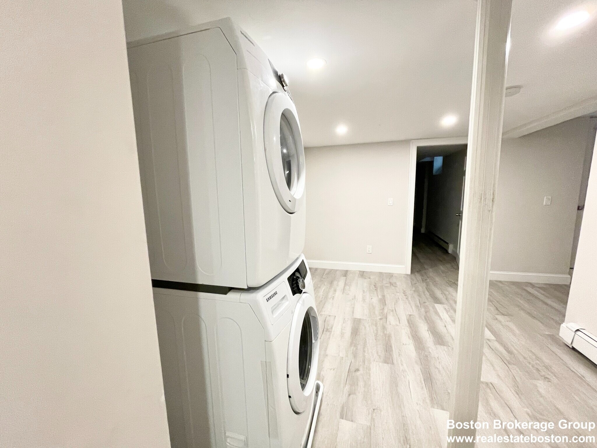 Building Photo - 130 P St