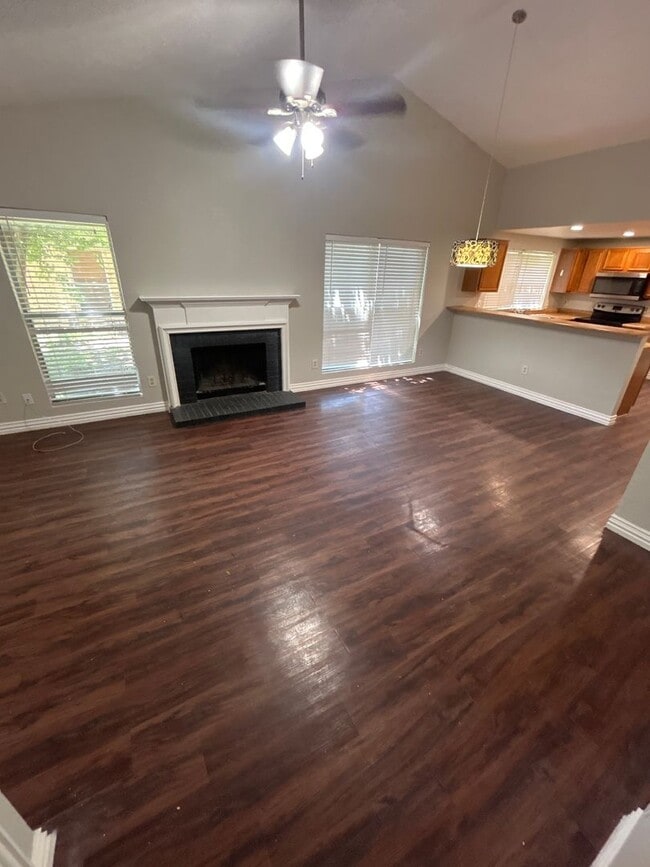 Building Photo - 7701 Calypso Dr