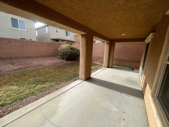 Building Photo - 2 Story-Single Family Home Located in Providence