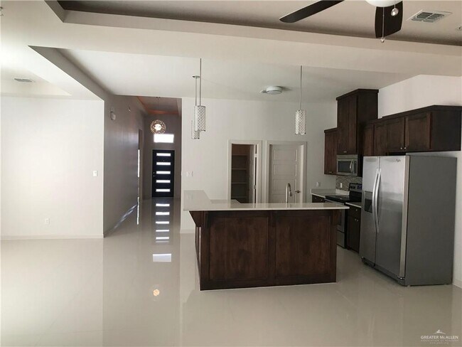 Building Photo - 27 N 51st St