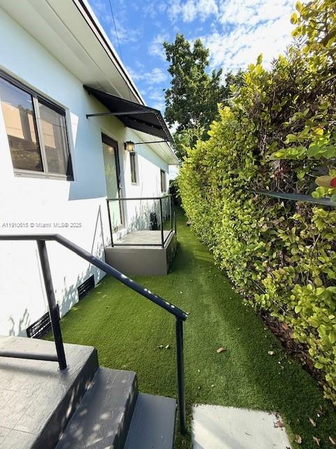 Building Photo - 1243 SW 30th Pl