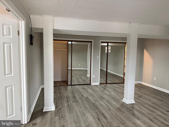 Building Photo - 63 Lincoln Dr