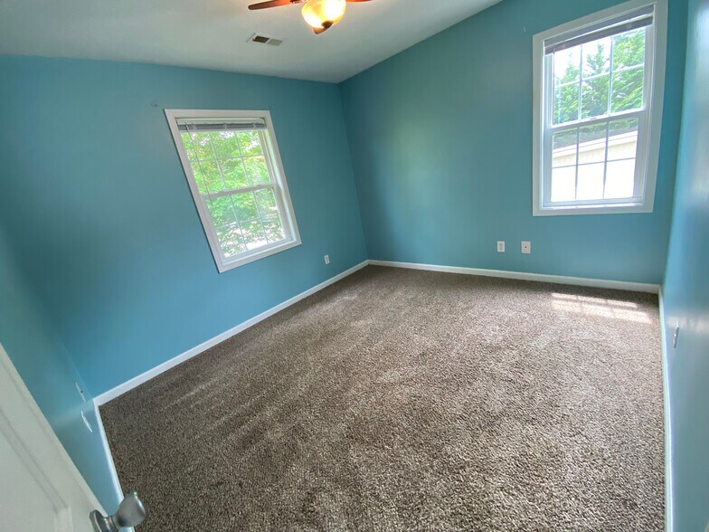 Bedroom 2 - 12 Brookside Cir