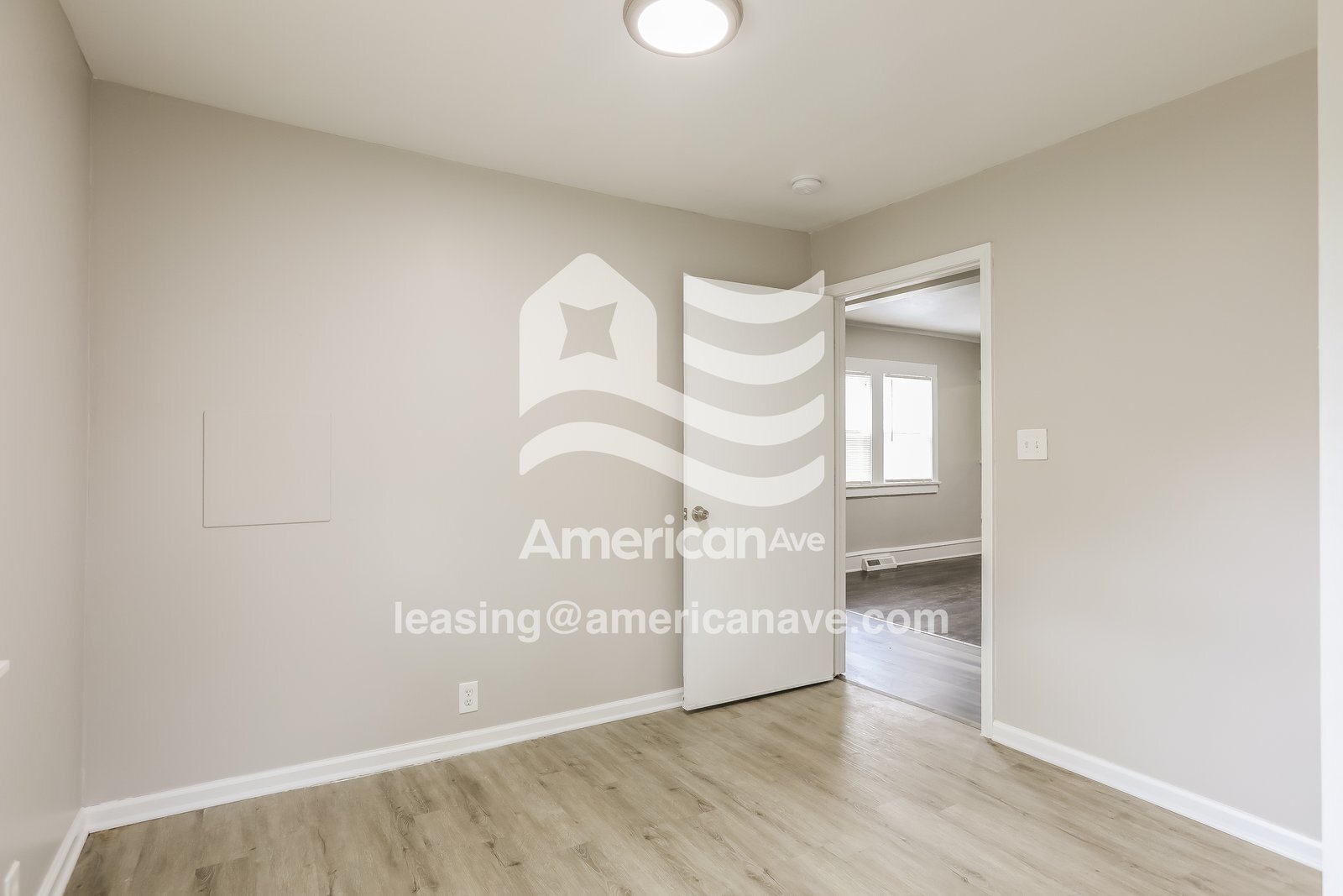 Building Photo - 6929 Chestnut Ave