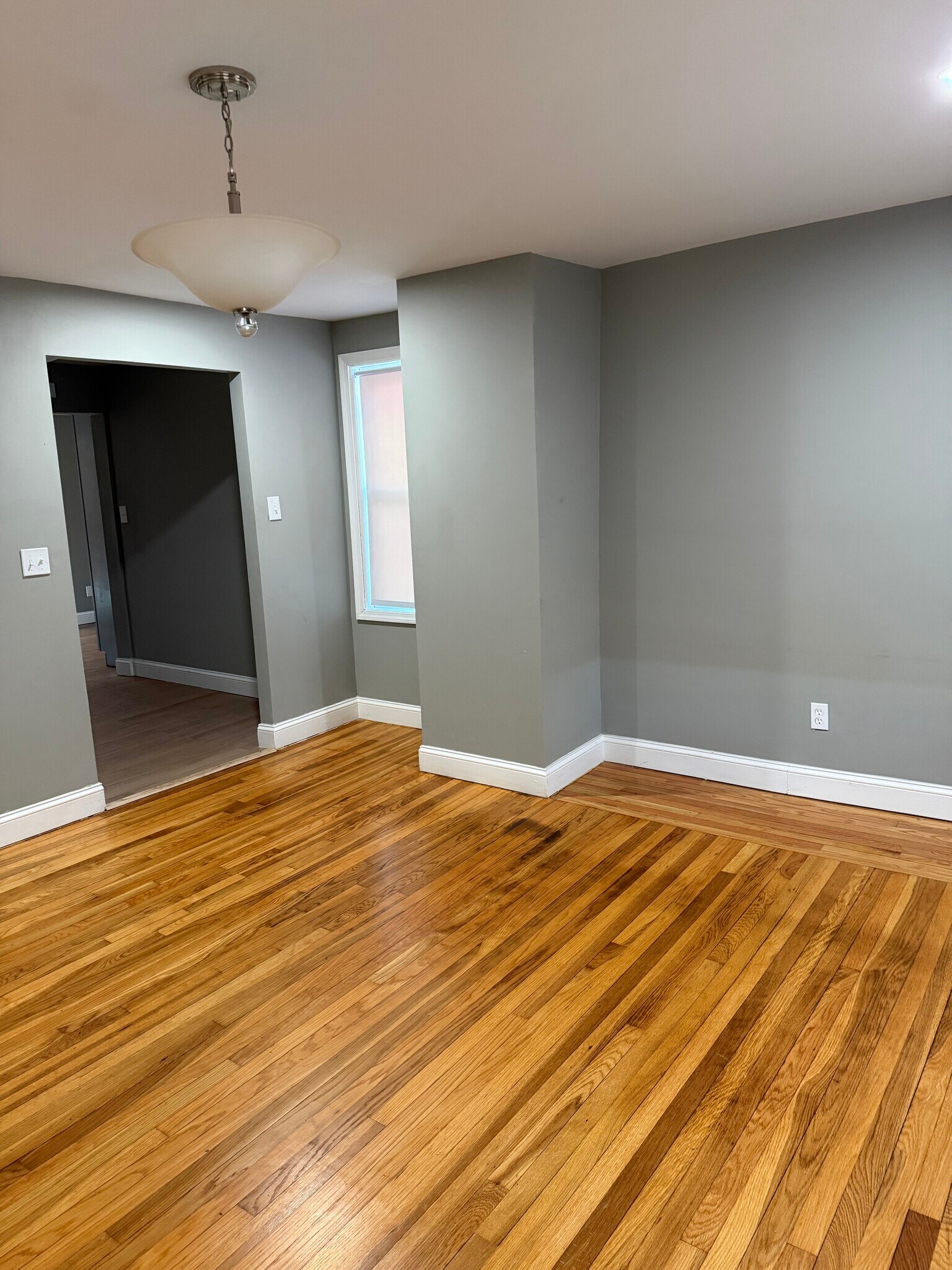 Building Photo - 47 Shawmut St