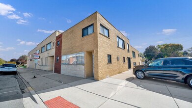 Building Photo - 6646 W 26th St