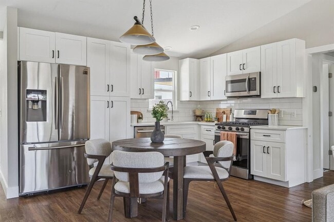 Building Photo - 3703 Tower View Ct