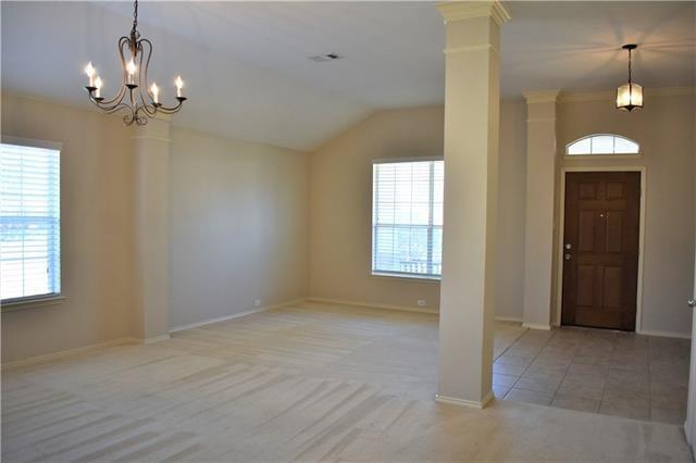 Building Photo - 6913 Oak Falls Dr