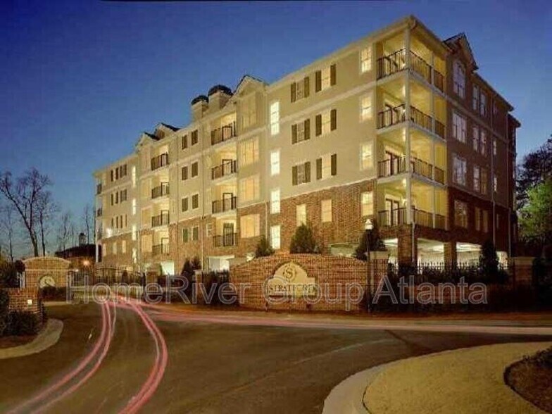 Building Photo - 4406 Stratford Commons